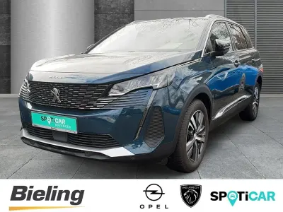 Gebraucht Peugeot 5008 Allure 131 PS (96 kW) 2023 Blau SUV