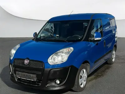 Brugt Fiat Doblò 101 HK (74 kW) 2012 Blå MPV