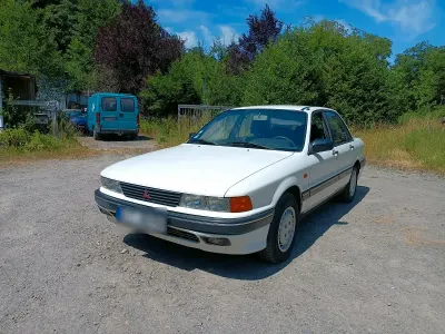 Gebraucht Mitsubishi Galant 55 PS (40 kW) 1988 Weiß Limousine