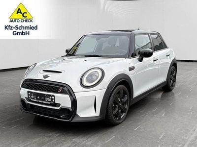 Gebraucht Mini Cooper S Classic 178 PS (130 kW) 2023 White silver Kleinwagen