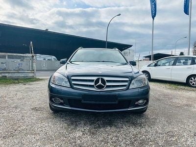 Gebraucht Mercedes C180 156 PS (114 kW) 2009 Grau Kombi