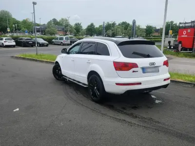 Używany Audi Q7 S-Line 233 KM (171 kW) 2006 Biały SUV