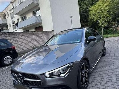 Usata Mercedes CLA200 AMG line 163 CV (119 kW) 2023 Grigio Berlina
