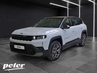 Neu Jeep Compass Altitude 144 PS (105 kW) 2026 Antarctica white/dach vulcano SUV