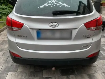 Gebraucht Hyundai ix35 Edition 136 PS (100 kW) 2013 Silber SUV