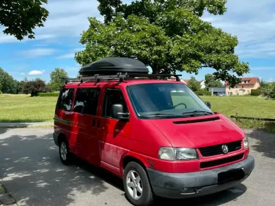 Gebraucht VW T4 102 PS (75 kW) 1996 Rot Van