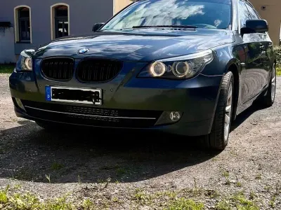 Używany BMW 530 Exclusive 235 KM (172 kW) 2009 Szary Kombi