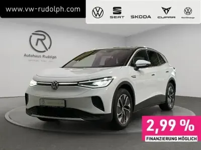 Gebraucht VW ID.4 Pure 125 kW (170 PS) 2022 Gletscherweiß metallic/schwarz (metallic) SUV