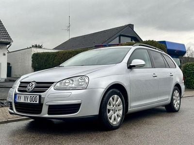Silber Gebraucht 2007 VW Golf V Kombi | 6.295 € (Etwas zu teuer)