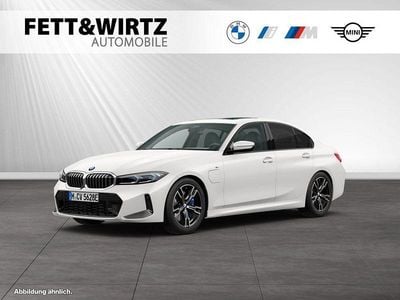 Second-hand BMW 330e M Sport 292 CP (214 kW) 2025 Berlinǎ