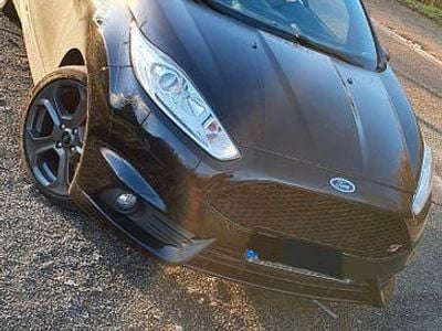 Gebraucht Ford Fiesta ST 182 PS (133 kW) 2017 Schwarz
