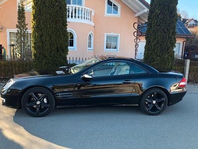 Usata Mercedes SL350 272 CV (200 kW) 2006 Nero Cabrio
