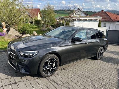 Gebraucht Mercedes E300 AMG line 194 PS (142 kW) 2022 Grau Kombi