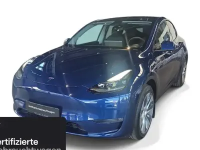 Käytetty Tesla Model Y 273 kW (372 HP) 2023 Sininen Katumaasturi