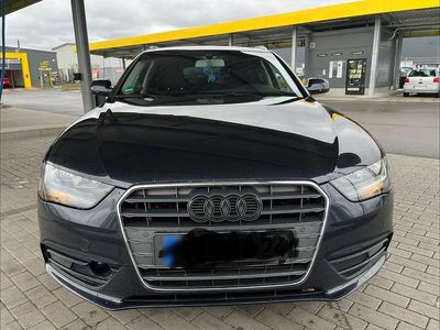 Gebraucht Audi A4 Ambiente 204 PS (150 kW) 2013 Blau Kombi