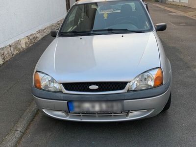 gebraucht Ford Fiesta 