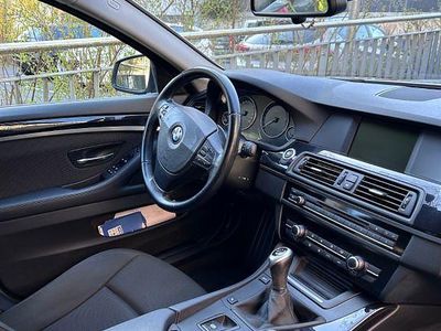 Gebraucht BMW 523 204 PS (150 kW) 2011 Beige Limousine