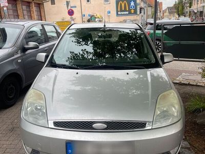 gebraucht Ford Fiesta 