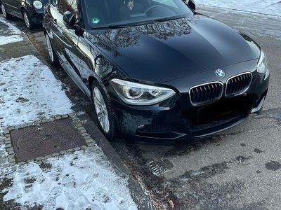 Gebraucht BMW 116 Sport Line 136 PS (100 kW) 2014 Schwarz Kleinwagen