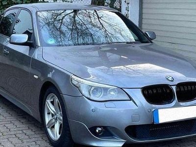 BMW 523