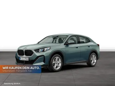 Usata BMW X2 Shadowline 150 CV (110 kW) 2025 Verde SUV