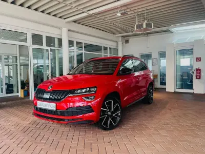 Gebraucht Skoda Karoq SportLine 150 PS (110 kW) 2021 Rot SUV