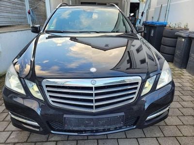 Gebraucht Mercedes E350 265 PS (194 kW) 2011 Schwarz Kombi
