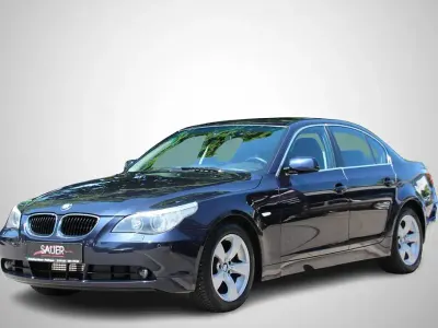 Gebraucht BMW 530 Sport Line 258 PS (189 kW) 2005 Blau Limousine