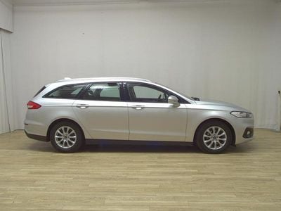 Gebraucht Ford Mondeo Business Edition 150 PS (110 kW) 2020 Silber Kombi