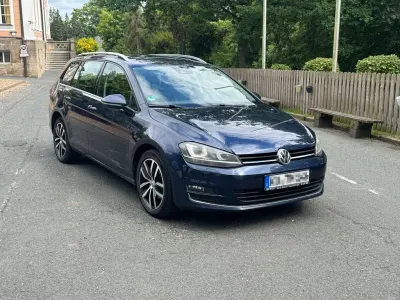 Gebraucht VW Golf VII Highline 150 PS (110 kW) 2014 Blau Kombi