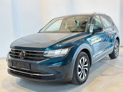 Gebraucht VW Tiguan Active 150 PS (110 kW) 2022 Blau SUV