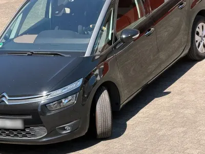 Gebraucht Citroën Grand C4 Picasso 131 PS (96 kW) 2014 Schwarz Van / Kleinbus