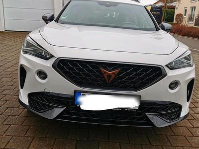 Weiß Gebraucht 2024 Cupra Formentor SUV | 25.900 € (Guter Preis)