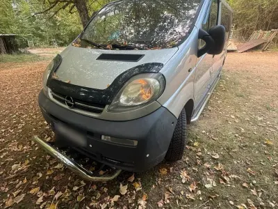 Gebraucht Opel Vivaro 2003 Silber Van / Kleinbus