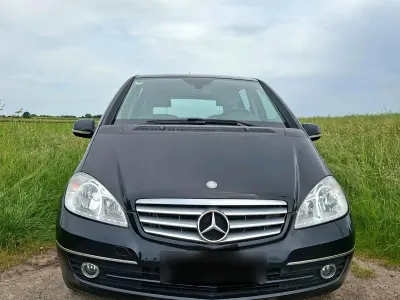 Gebraucht Mercedes A160 95 PS (69 kW) 2011 Schwarz Limousine