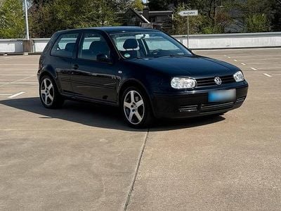 Gebraucht VW Golf IV 131 PS (96 kW) 2002 Kleinwagen