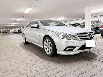 Usata Mercedes E350 231 CV (169 kW) 2011 Argento Coupé