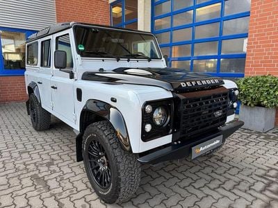 Gebraucht Land Rover Defender Adventure 122 PS (89 kW) 2016 Weiß Kombi