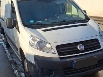 Gebraucht Fiat Scudo 131 PS (96 kW) 2013 Weiß Van