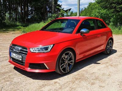 Audi S1