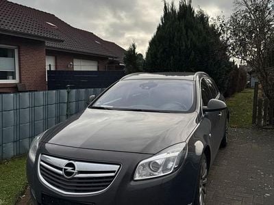 Gebraucht Opel Insignia 160 PS (117 kW) 2012 Grau Kombi