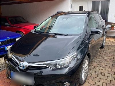 Toyota Auris Hybrid