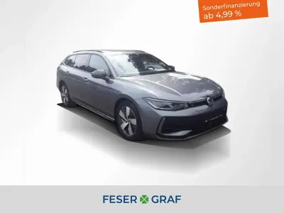 Używany VW Passat Style 150 KM (110 kW) 2024 Szary Kombi