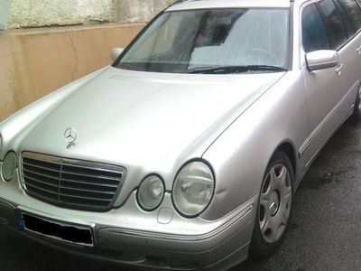 Mercedes E270