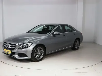 Gebraucht Mercedes C180 Avantgarde 122 PS (89 kW) 2015 Grau Limousine