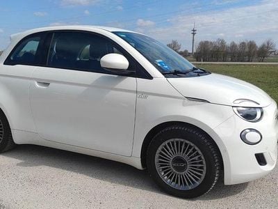 Gebraucht Fiat 500e 86 kW (118 PS) 2024 Weiß Kleinwagen