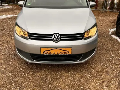 Gebraucht VW Touran 138 PS (101 kW) 2013 Silber Van / Kleinbus