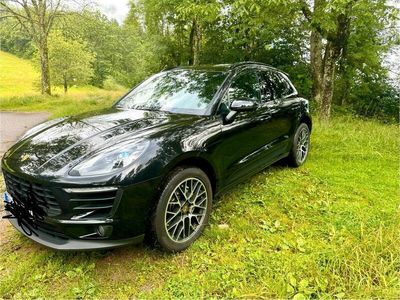 Porsche Macan S