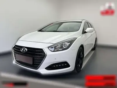 Gebraucht Hyundai i40 Trend 135 PS (99 kW) 2018 Weiß