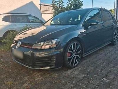 Usata VW Golf VII GTI 230 CV (169 kW) 2016 Grigio Berlina
